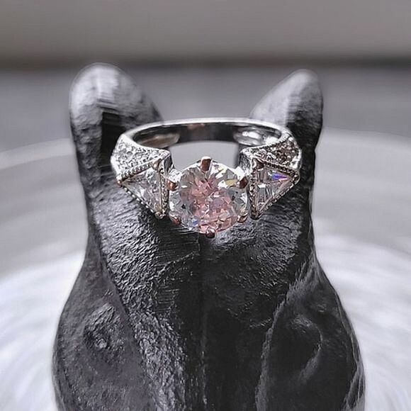 Y2K Avon platinum plated 100 facet CZāsilver tone ring - Picture 2 of 11